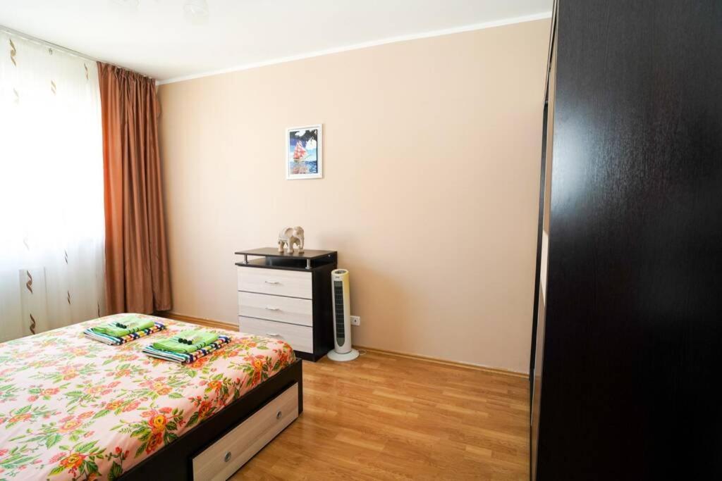 Sky Modern 1 Bedroom Apt W Free Parking Бухарест Экстерьер фото