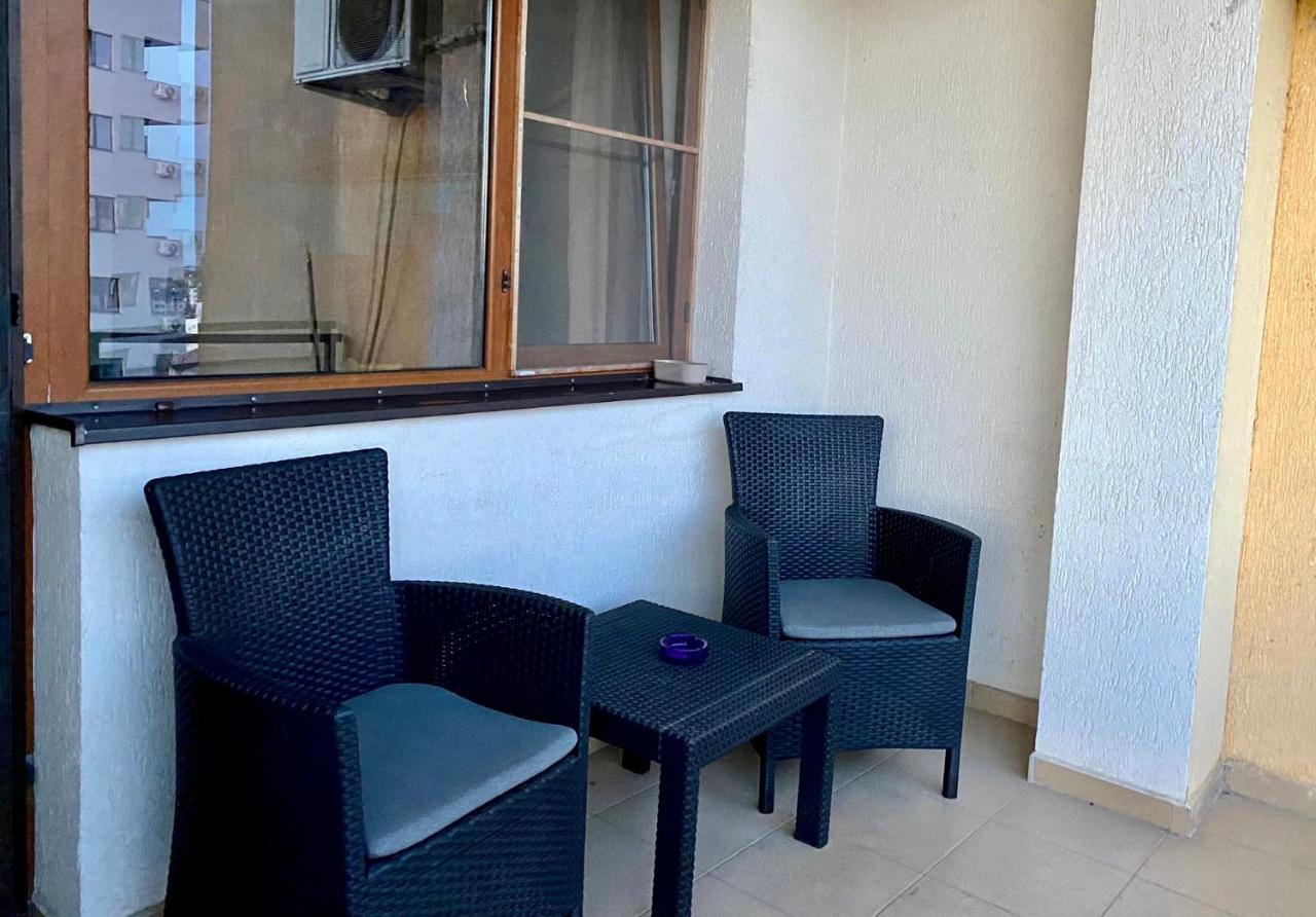 Sky Modern 1 Bedroom Apt W Free Parking Бухарест Экстерьер фото