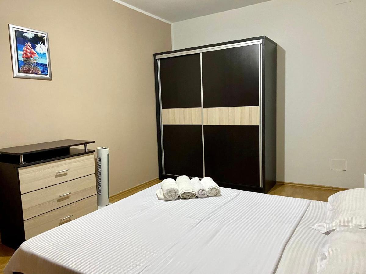 Sky Modern 1 Bedroom Apt W Free Parking Бухарест Экстерьер фото